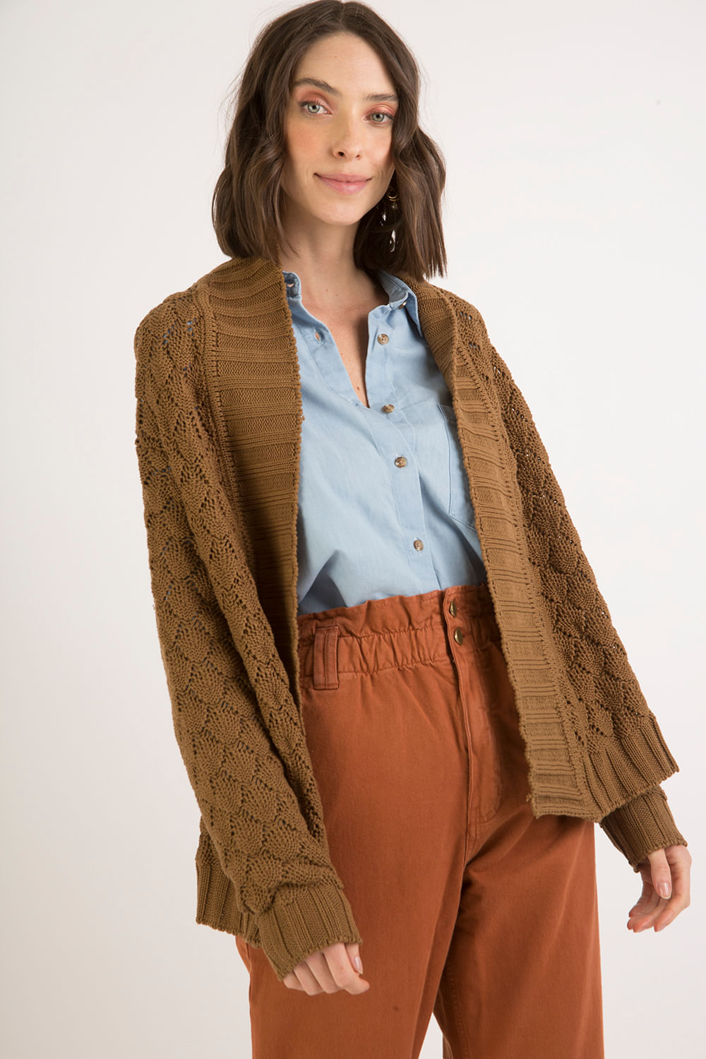 cardigan marrom escuro