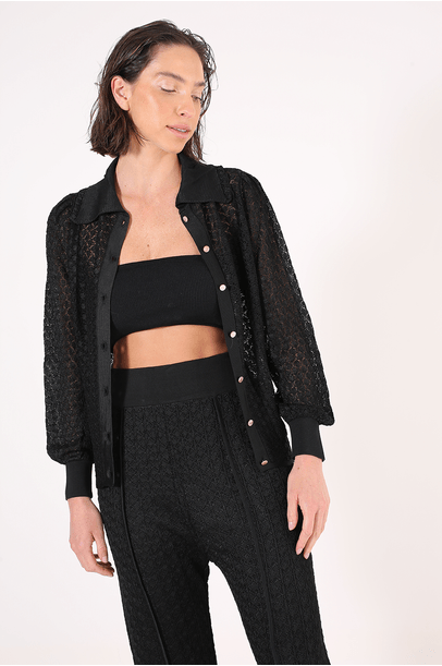 48818-PRETO-1